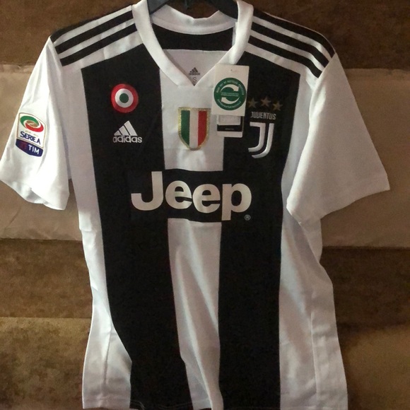 Juventus Home Jersey Ronaldo #7 in Sm, Med and Lg NWT Juventus Home Jersey Ronaldo #7 in Sm, Med and Lg NWT